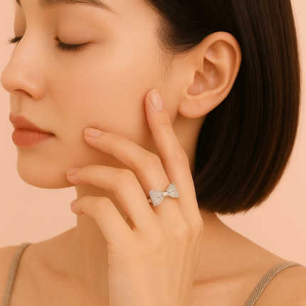 925 Sterling Silver Bow Shape Rings For Women Inlaid Cubic Zirconia Rings , Valentine Day Gifts and Weddings Wear Rings